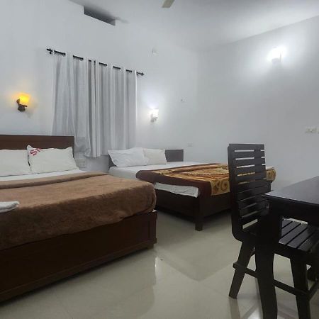 Pkn Homestay Thekkady Kumily Eksteriør bilde