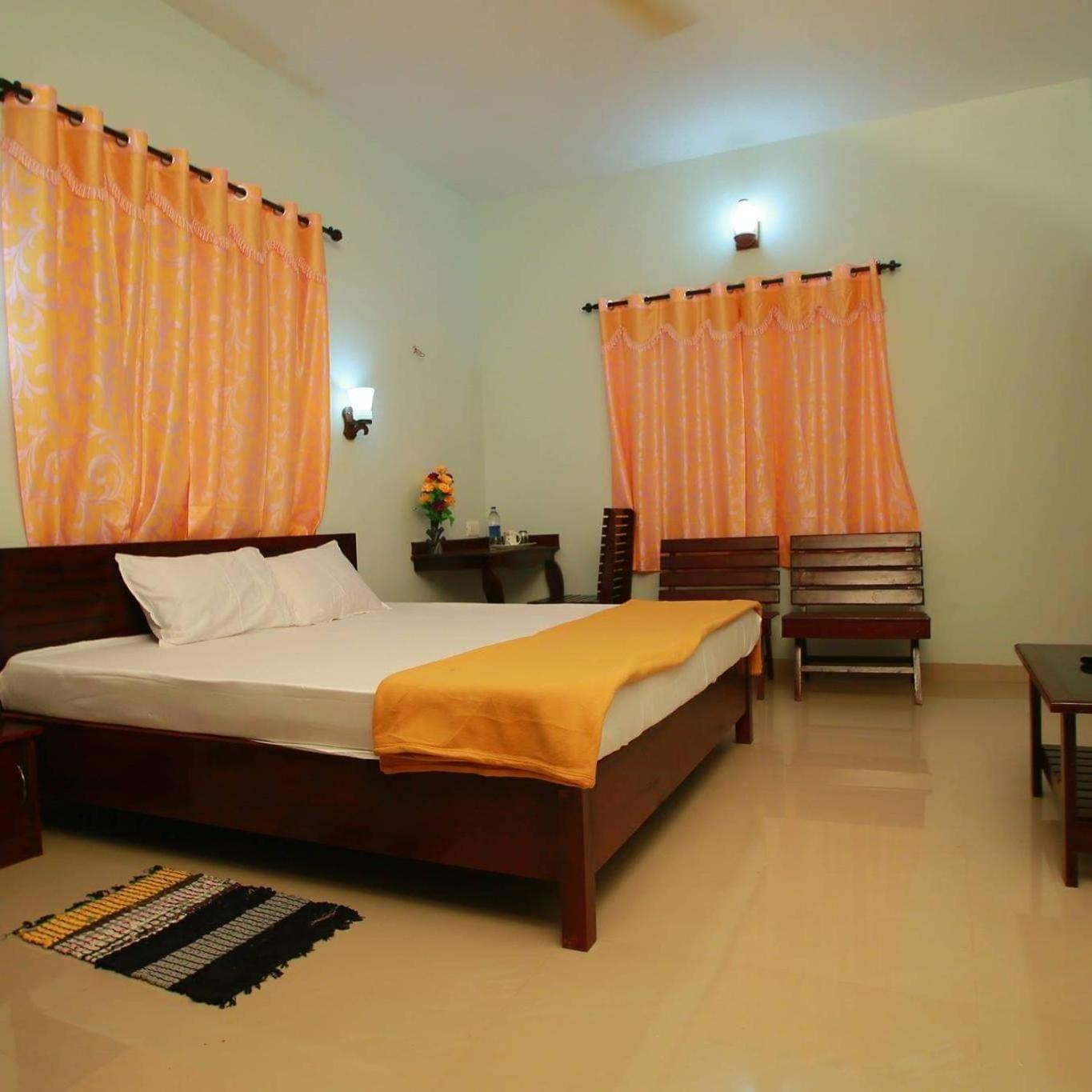 Pkn Homestay Thekkady Kumily Eksteriør bilde
