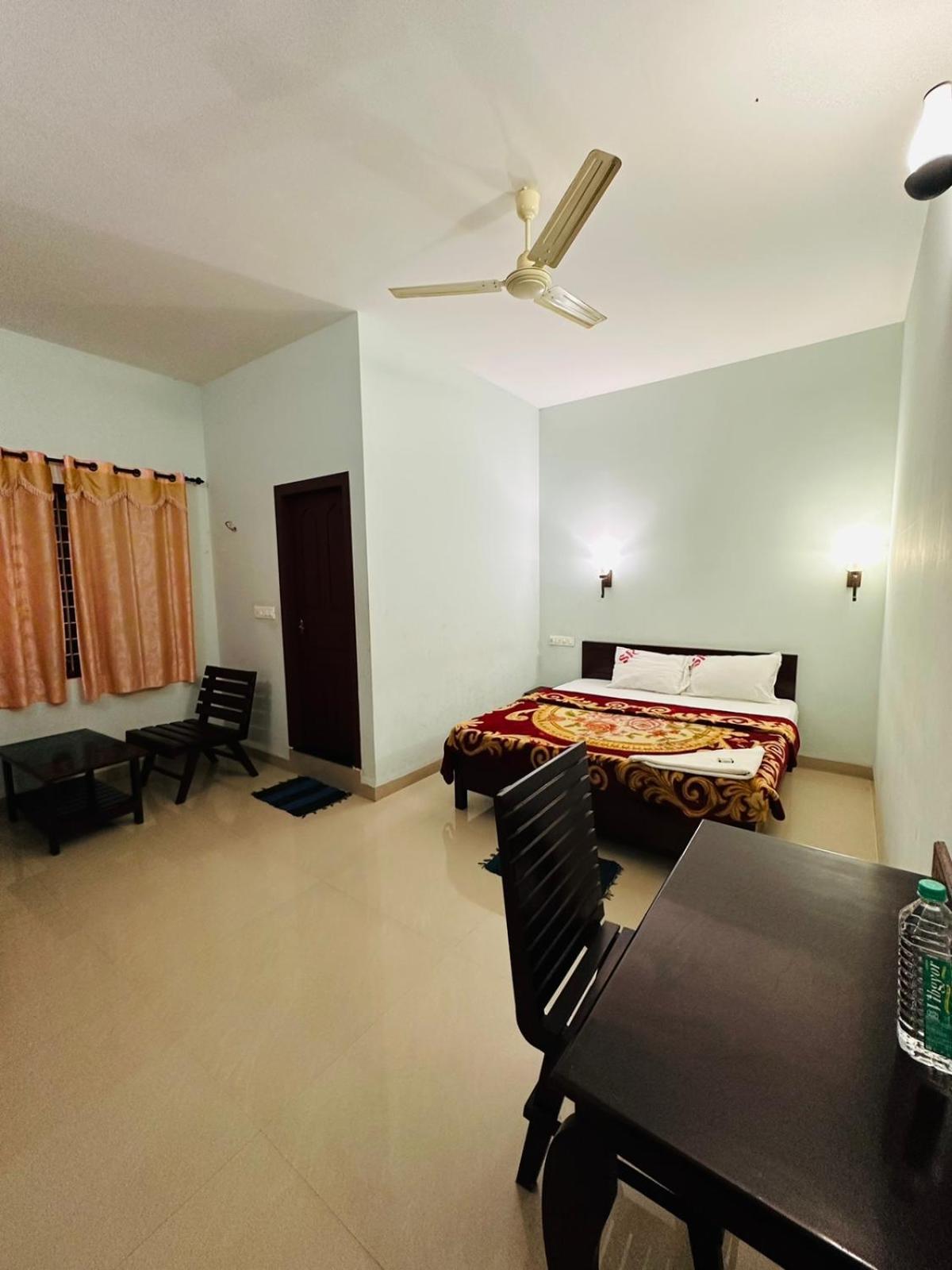Pkn Homestay Thekkady Kumily Eksteriør bilde